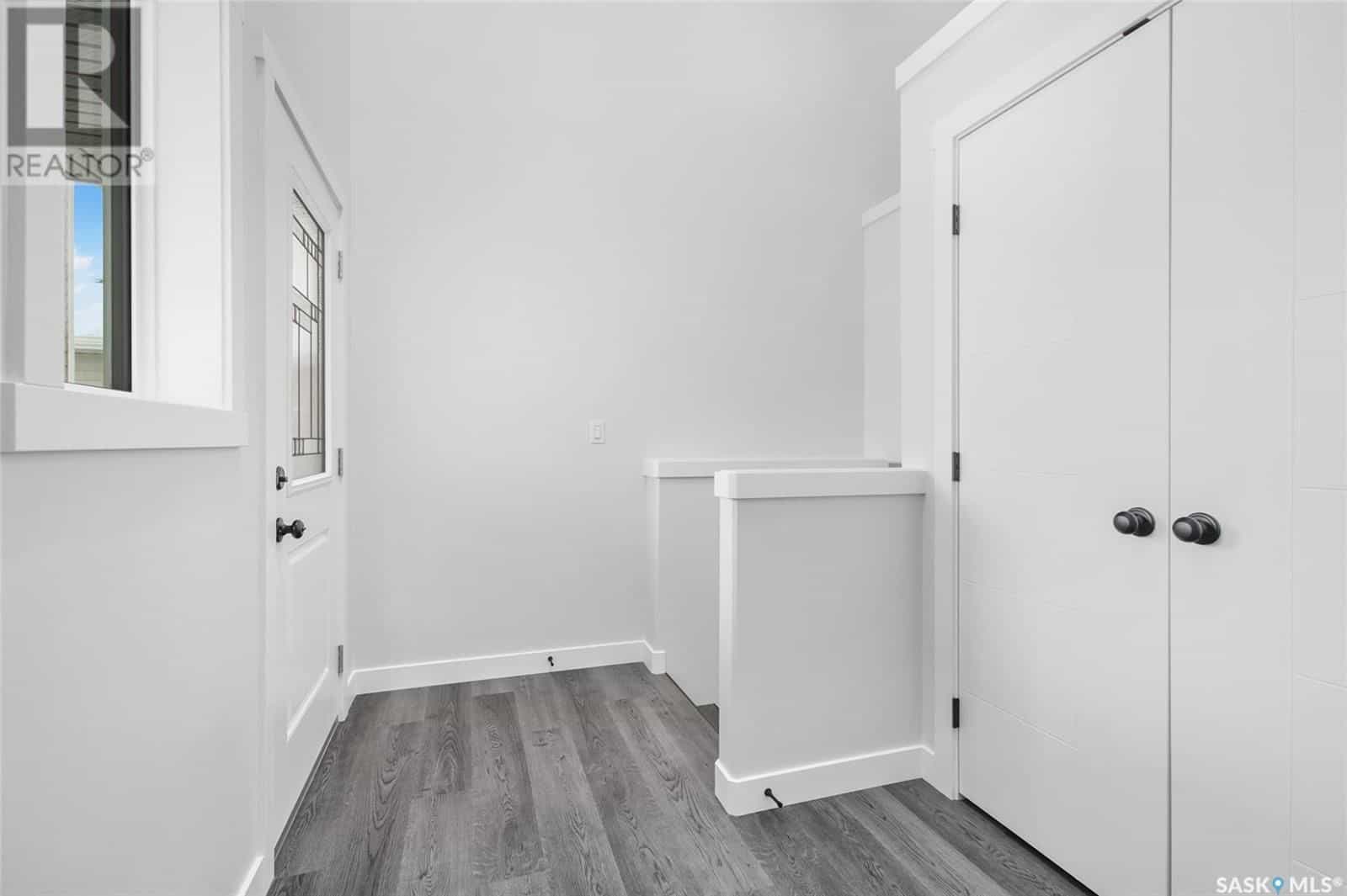 Commercial Property Image 3: 359 Labine Crescent,Saskatoon,Saskatchewan