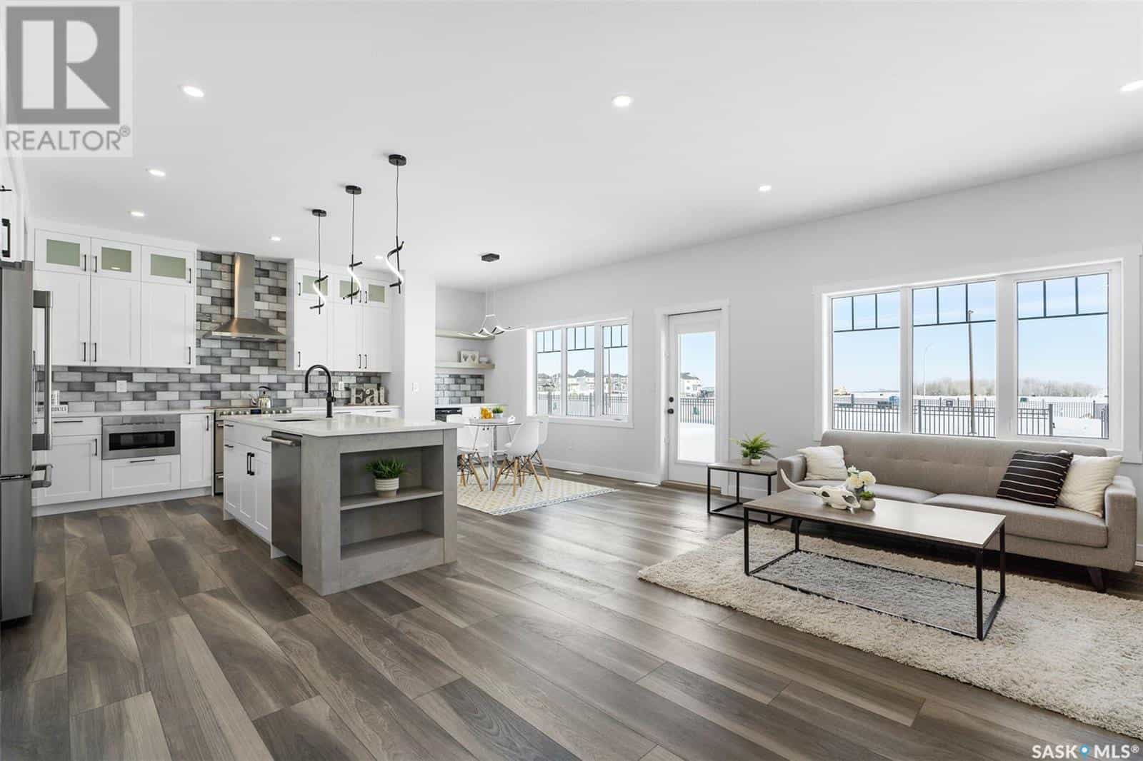 Commercial Property Image 2: 159 Woolf Bend,Saskatoon,Saskatchewan