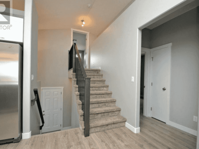 Commercial Property Image 3: 663 Fast Crescent,Saskatoon,Saskatchewan